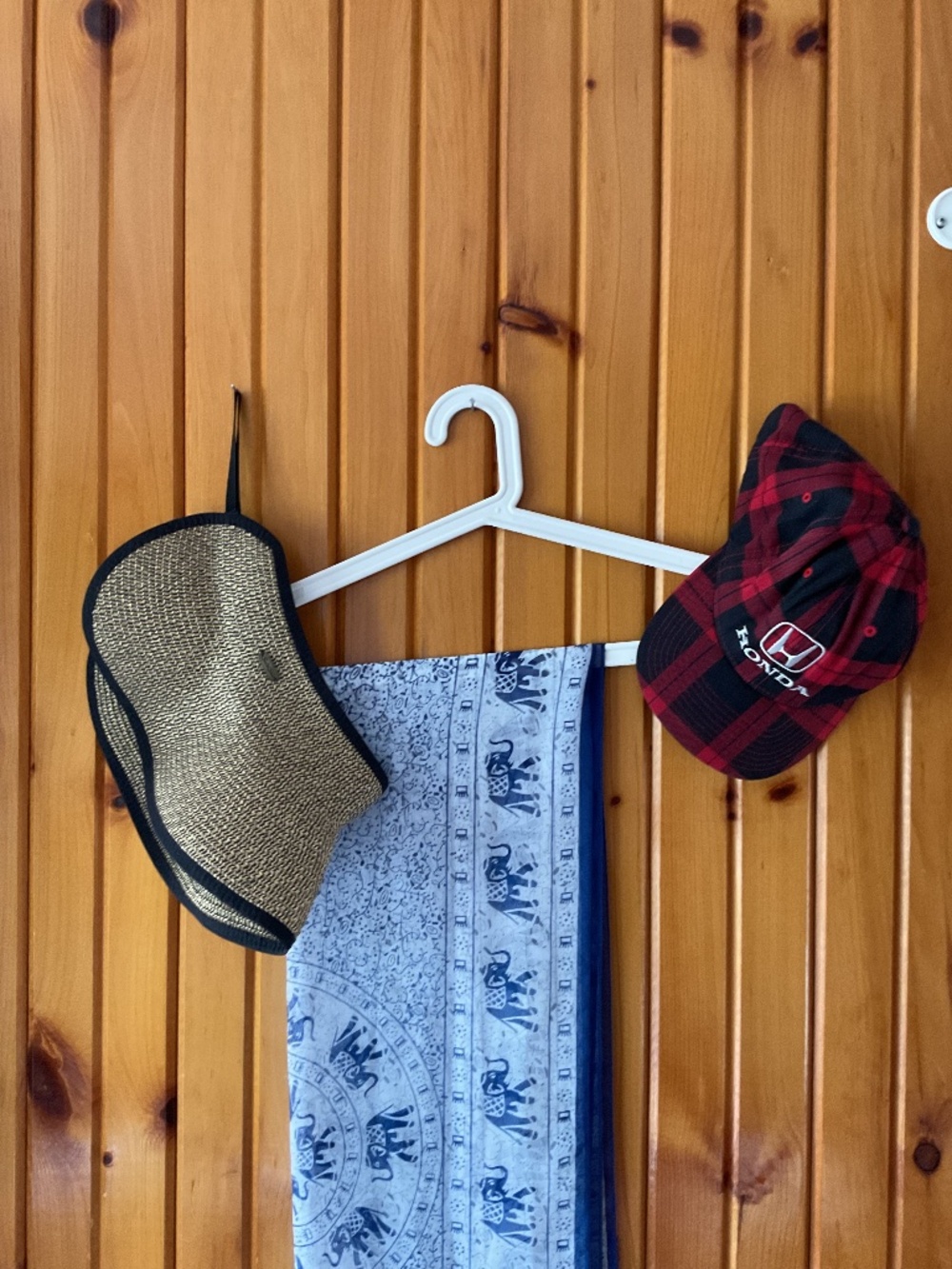 3 pieces, scarf, cap and hat